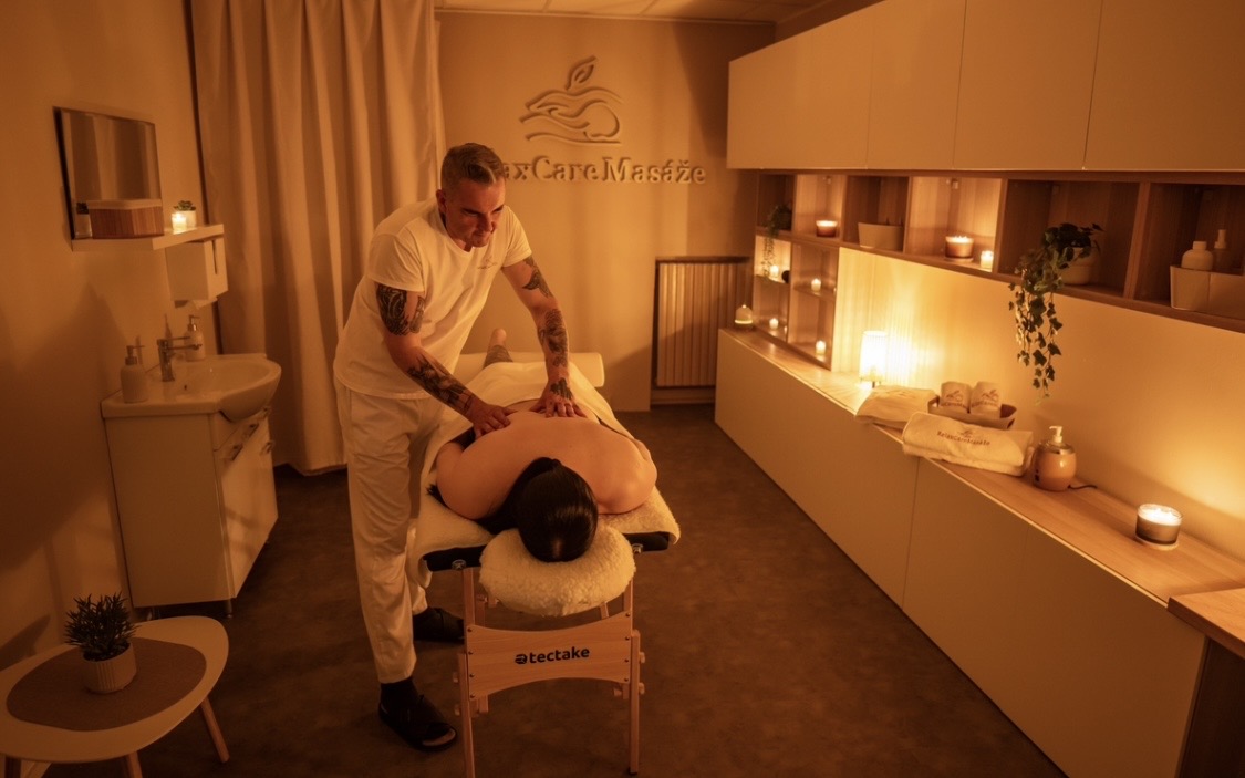 RelaxCare Masáže